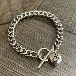 Vintage Silver-tone Chain Link Bracelet with H Initial Charm with Toggle Clasp